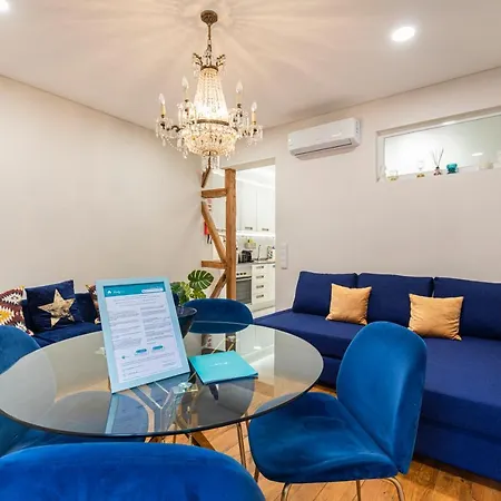 Cozy & Lovely W/ Patio By Lovelystay *