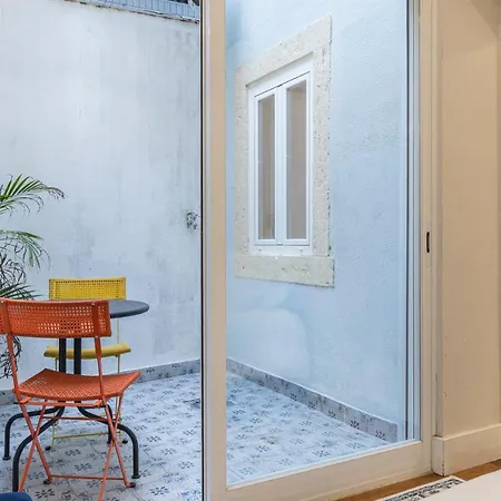 Cozy & Lovely W/ Patio By Lovelystay *